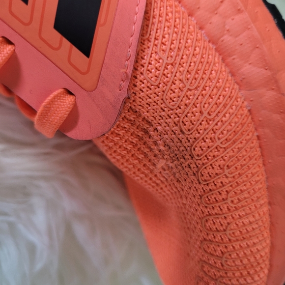 Adidas Ultraboost Kids Size 5.5 Signal Orange Color - Picture 5 of 6